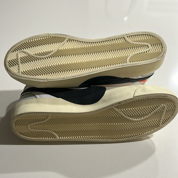 Authentic, Nike Off-White collab, The Ten, Blazer Mid, Men’s size 9. Worn once. - Picture 6 of 7